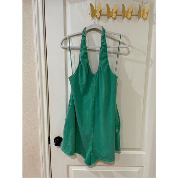 NWOT FREE PEOPLE Movement Medium HOT SHOT HALTER ROMPER Green Sheen - Picture 2 of 6